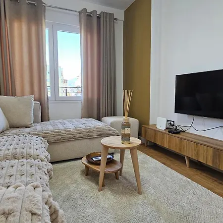 Olive Apartment *
